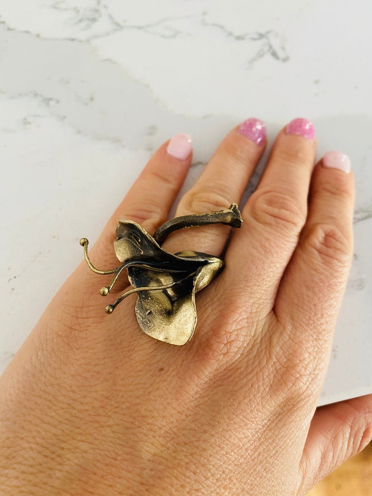 Flower Abstract Ring